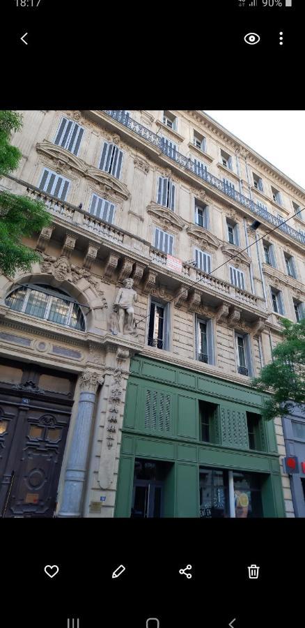Magnifique De Gamme Entier T2 Vieux Port Appartement *